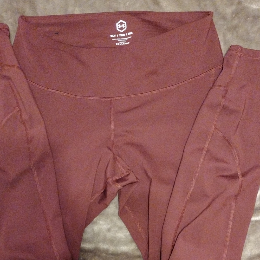 Under Armour Maroon Performance Leggings